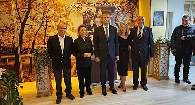 Eski Bakan Şinasi Altıner'in hayatını kızı romanlaştırdı