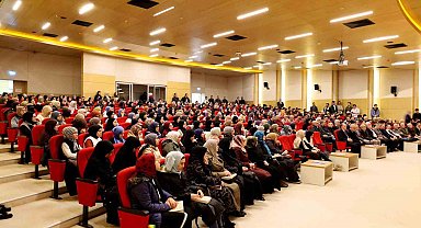 Eski Din İşleri Yüksek Kurulu Başkanı Küçük, Sakarya'da anıldı