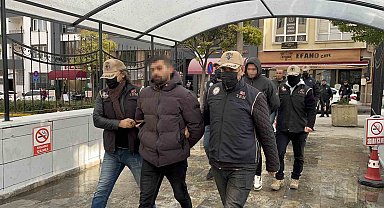 Eskişehir'de 5 kişi terör propagandası yapmaktan tutuklandı