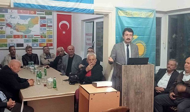 ESOGÜ TÖMER Müdürü Doç. Dr. Oktay Berber'in 'Cumhuriyet Dönemi Türkiye Rusya ilişkileri' konulu konferans