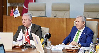 EÜ Rektörü Budak: "Tarımın, orman ve su ürünlerinin değeri bir kez daha anlaşıldı"