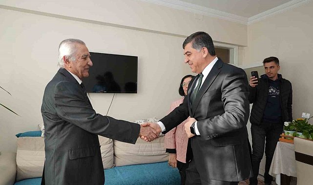 Fadıloğlu, öğretmenlerini unutmadı