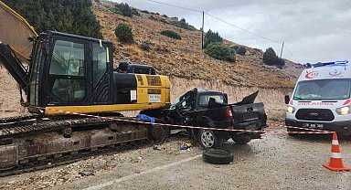 Feci kazada baba ve 8 yaşındaki kızı hayatını kaybetti
