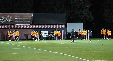 Galatasaray, Manchester United maçı hazırlıklarını tamamladı