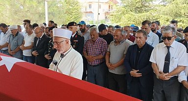 Gazi babasını öldüren sanığın akıl hastası olduğu anlaşıldı