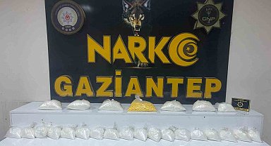 Gaziantep'te 14 kilogram metamfetamin ele geçirildi, 2 şahıs tutuklandı