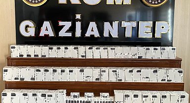 Gaziantep'te kaçak sigara operasyonu: 4 gözaltı
