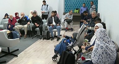 Gazze'den tahliye edilen 44 Türk vatandaşı İstanbul'a geldi
