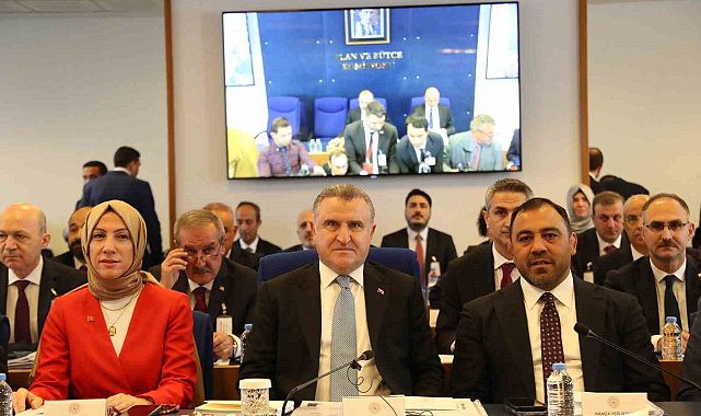 Gençlik ve Spor Bakanı Bak: " Bakımların yapılmadığı, ihmal edildiği bilgisinin asılsız olduğunu ifade etmek isterim"