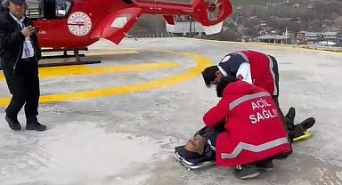 Göğüs ağrısı şikayeti olan hasta için helikopter havalandı