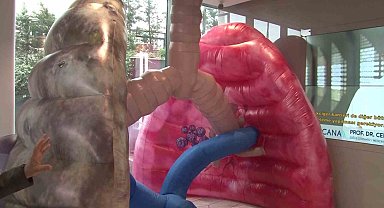 Göğüs Cerrahisi Uzmanı Celalettin Kocatürk: "Akciğer kanseri erken dönemde tanı konulursa önlenebilir"