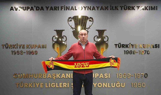 Göztepe'de Stanimir Stoilov dönemi resmen başladı