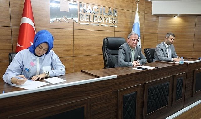 Hacılar Belediye Meclisi Kasım ayı toplantısını gerçekleştirdi