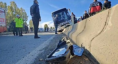 Hafriyat kamyonu yolcu otobüsüne çarptı