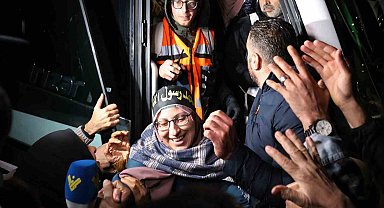 Hamas ile İsrail arasında 4'ncü esir takası tamamlandı