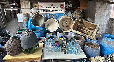 Hatay'da 275 litre kaçak rakı ele geçirildi