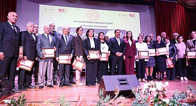 Hatay'da Öğretmenler Günü kutlandı