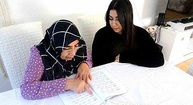 Hayallerinin peşinden giderek okuma yazma öğrendiler