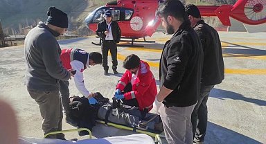 Helikopter ambulans aynı gün Bahçesaray ilçesine 2 kez havalandı