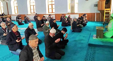 Hisarcık'ta merhum öğretmenler için mevlit okutuldu