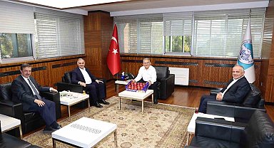 İlçe belediye başkanlarından Büyükkılıç'a ziyaret