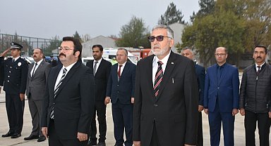 İnönü Ata'sını saygıyla andı