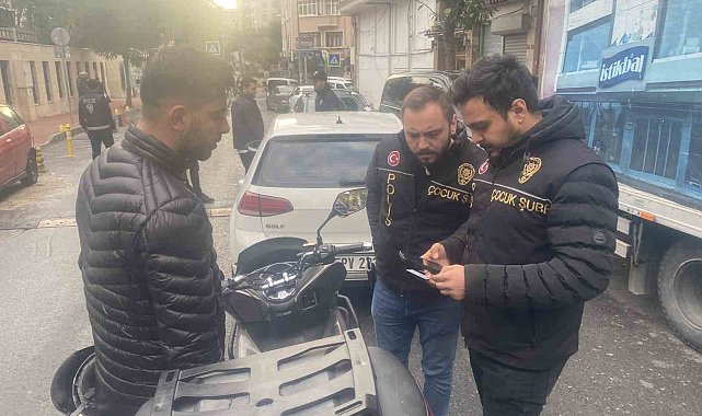 İstanbul emniyeti, ara tatilin bitmesiyle okul çevrelerinde denetim gerçekleştirdi