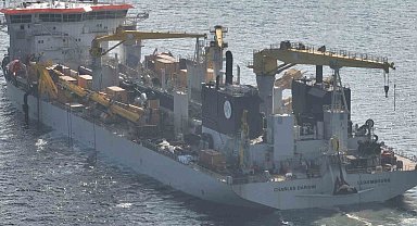 İstanbul Havalimanı inşaatında çalışan dev gemi havadan görüntülendi