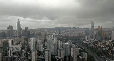 İstanbul semalarında yağmurun gelişi böyle kaydedildi