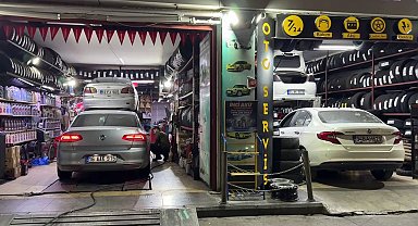 İstanbul'da lastikçilerin gece mesaisi
