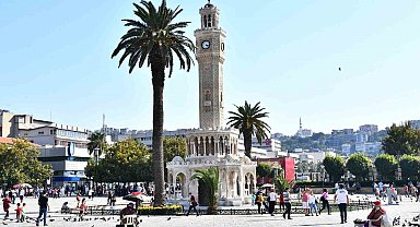 İzmir "2024'te Seyahat Edilmesi Gereken 10 Şehir" listesine girdi