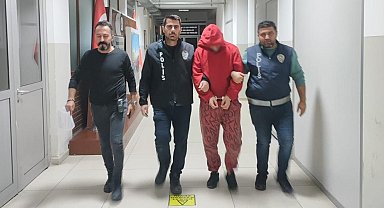 İzmir'de 5 ayrı suçtan aranan firari, şok ekibinden kaçamadı