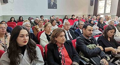 İzmir'de 60 yaş üstü öğrenciler için ders zili çaldı