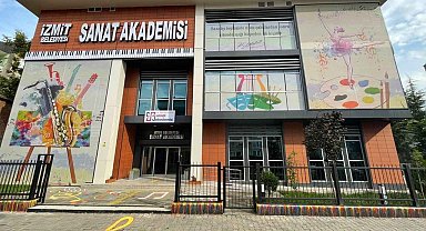 İzmit Sanat Akademisi Tiyatro Bölümü seçmeleri tamamlandı