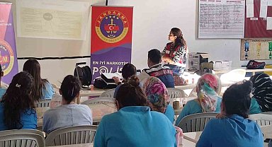 Jandarmadan annelere uyuşturucu ile mücadele eğitimi