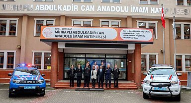 Jandarmadan şehit kızına öğretmenler günü sürprizi