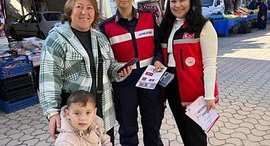 Kadına şiddete dur demek için sokaklara çıktılar