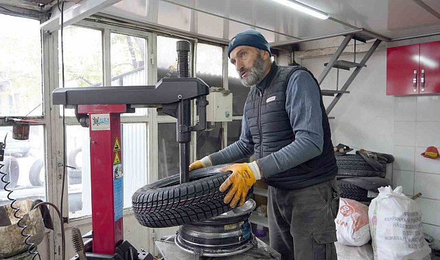 Kar yağışları vatandaşları lastikçilere yönlendirdi: Uzmanlardan kaliteli lastik uyarısı