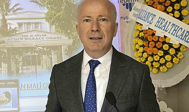 Karaarslan TEB yönetiminde yer alan Aydınlı eczacıları tebrik etti