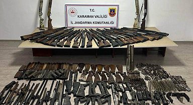 Karaman'da jandarmanın denetimlerinde mini cephanelik ele geçirildi