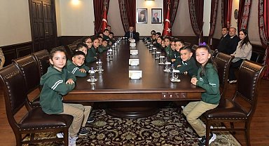 Karataşlı öğrenciler Adana'nın tarihini öğreniyor