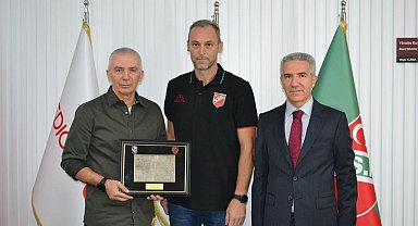 Karşıyaka Medical Point'te Gökhan Öner dönemi başladı