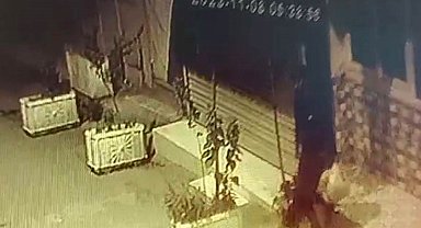 Kebapçının etlerini çaldı