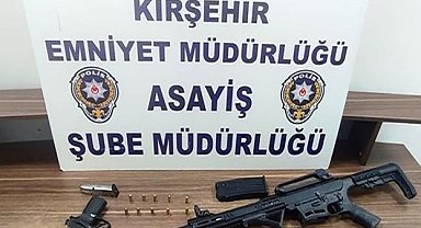 Kendini yaralayan şahsın evinde ruhsatsız tüfek ele geçirildi