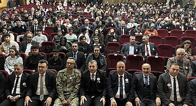 Kilis'te 24 Kasım Öğretmenler Günü kutlandı