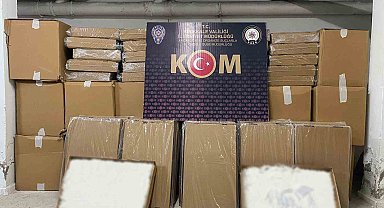 Kırıkkale'de 1 milyon 260 bin makaron ve 172 litre kaçak içki ele geçirildi