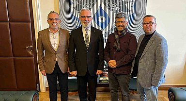 Kula AK Parti'den Yenişehirlioğlu'na ziyaret