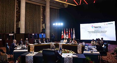 Kurtulmuş: "Dünya barışının kapısı Orta Doğu'dur. Orta Doğu'daki kapının kilidi ise Filistin meselesinin çözülmesidir"