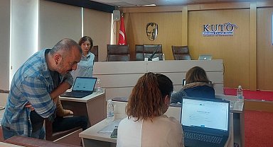 Kuşadası Ticaret Odası, Kadın Girişimcileri Dijital Pazarlamaya hazırlıyor