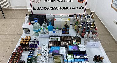 Kuşadası'nda jandarma ekipleri kaçakçılığa geçit vermedi